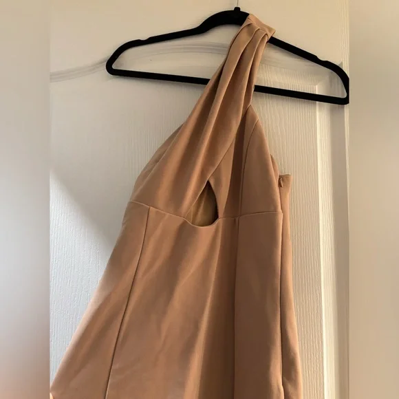 Lovers and Friends Stacey Dress - Picture 4 of 5